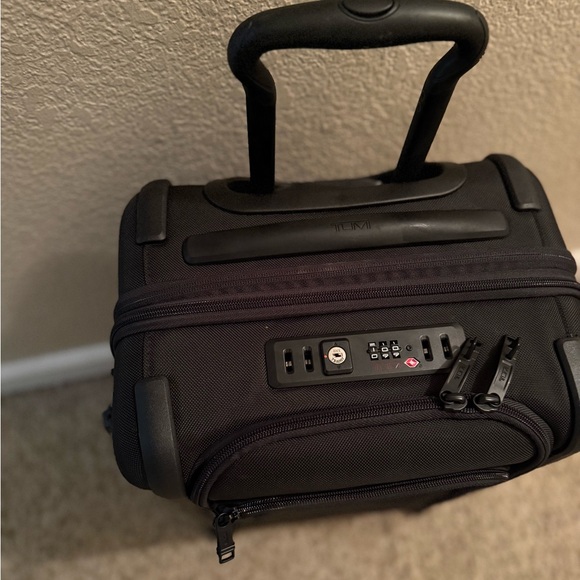 Tumi - Picture 9 of 16